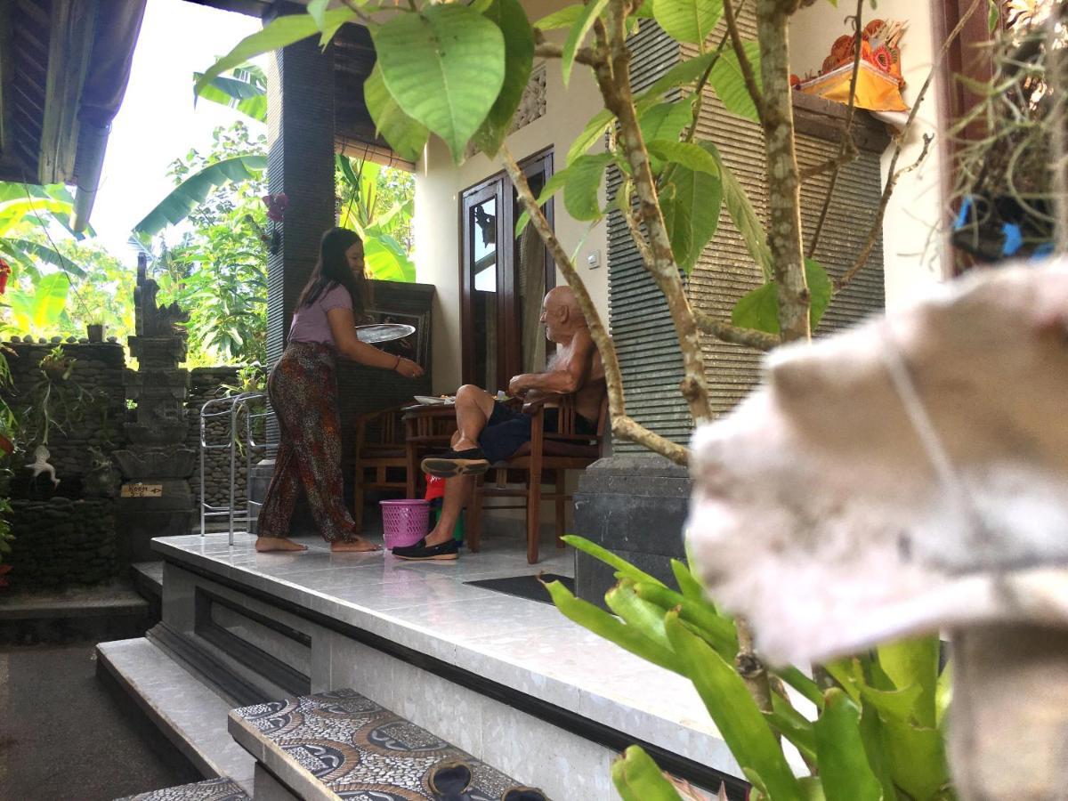 Ayu Homestay Ubud Exteriör bild